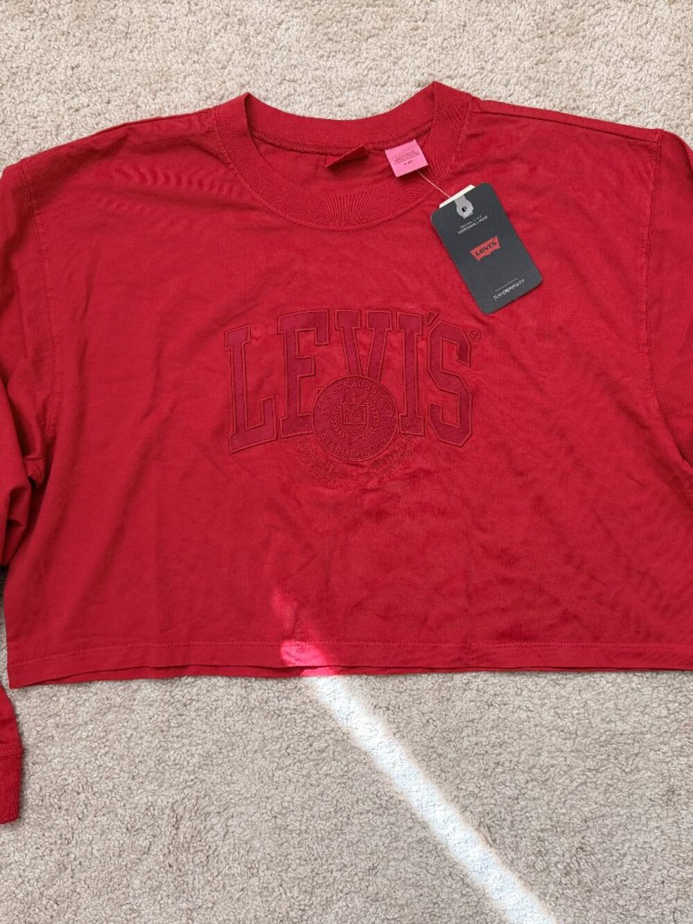 BNWT Levi's Red Embroidered Logo Long Sleeve T Shirt Size Medium